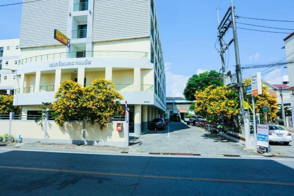 Central Place Hotel Rayong Exterior photo